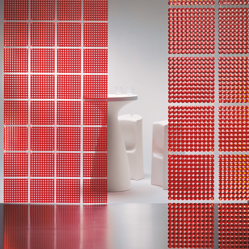 VedoNonVedo Timesquare big decorative element for furnishing and dividing rooms - transparent red 4